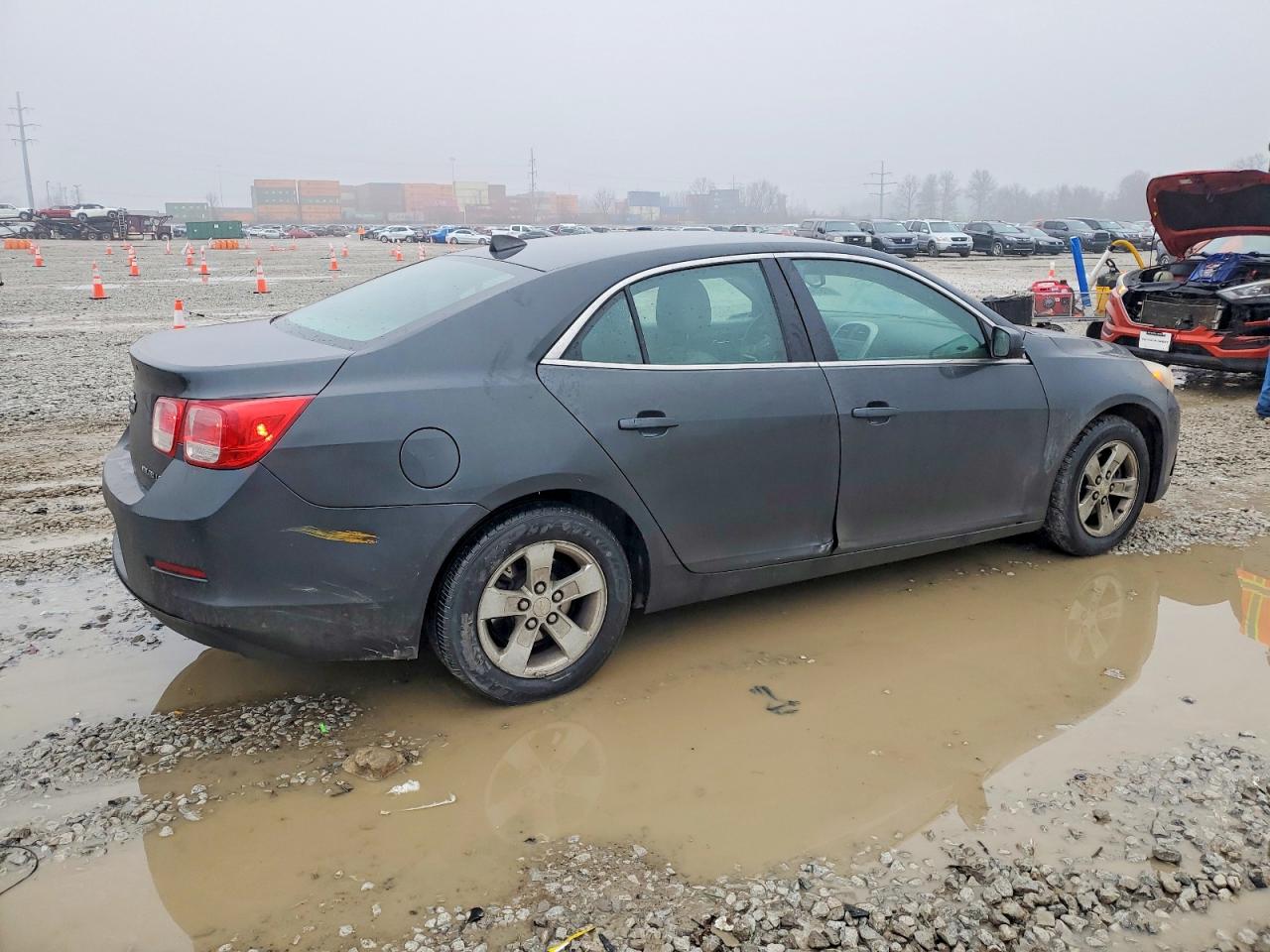 2014 CHEVROLET MALIBU LS photo 3