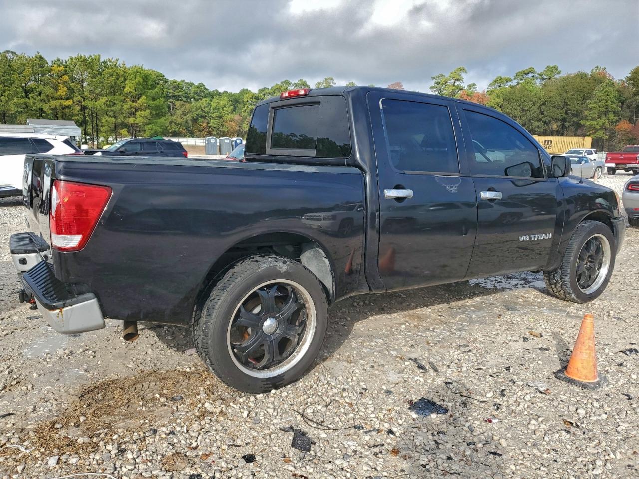 2008 NISSAN TITAN XE photo 3