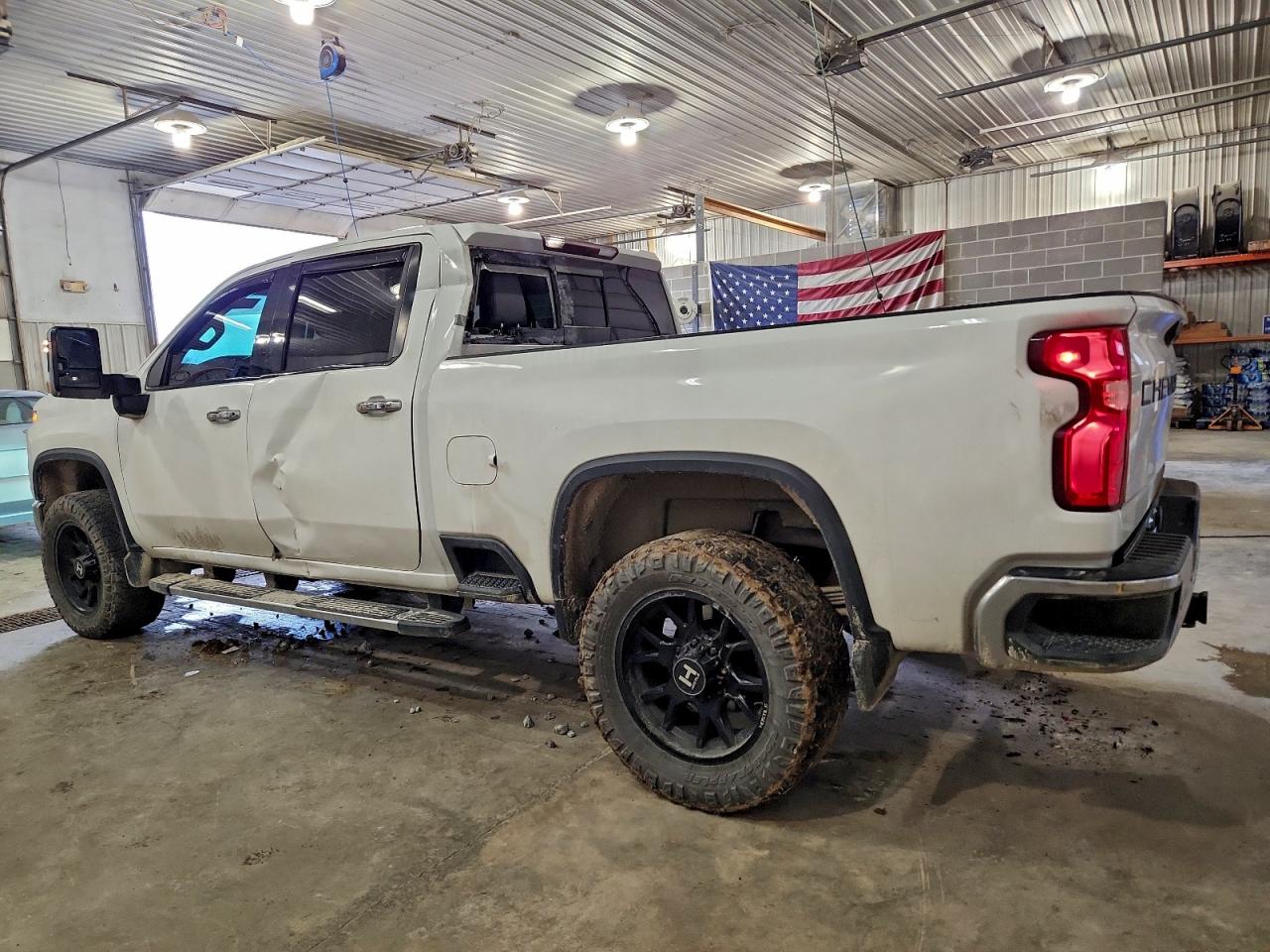 2020 CHEVROLET SILVERADO K2500 HEAVY DUTY LTZ photo 2