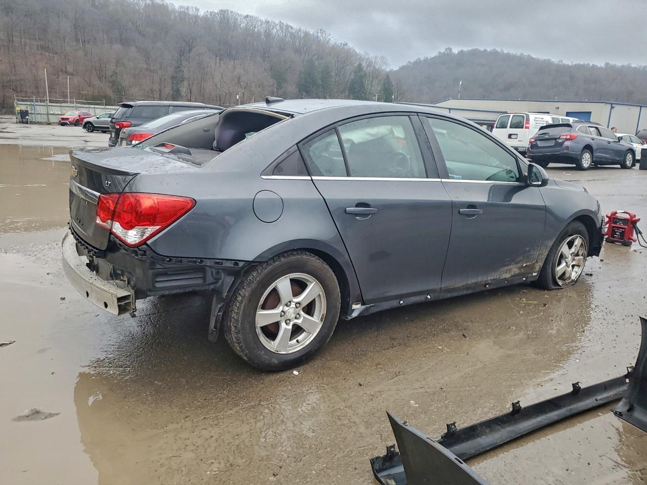 2013 CHEVROLET CRUZE LT photo 3