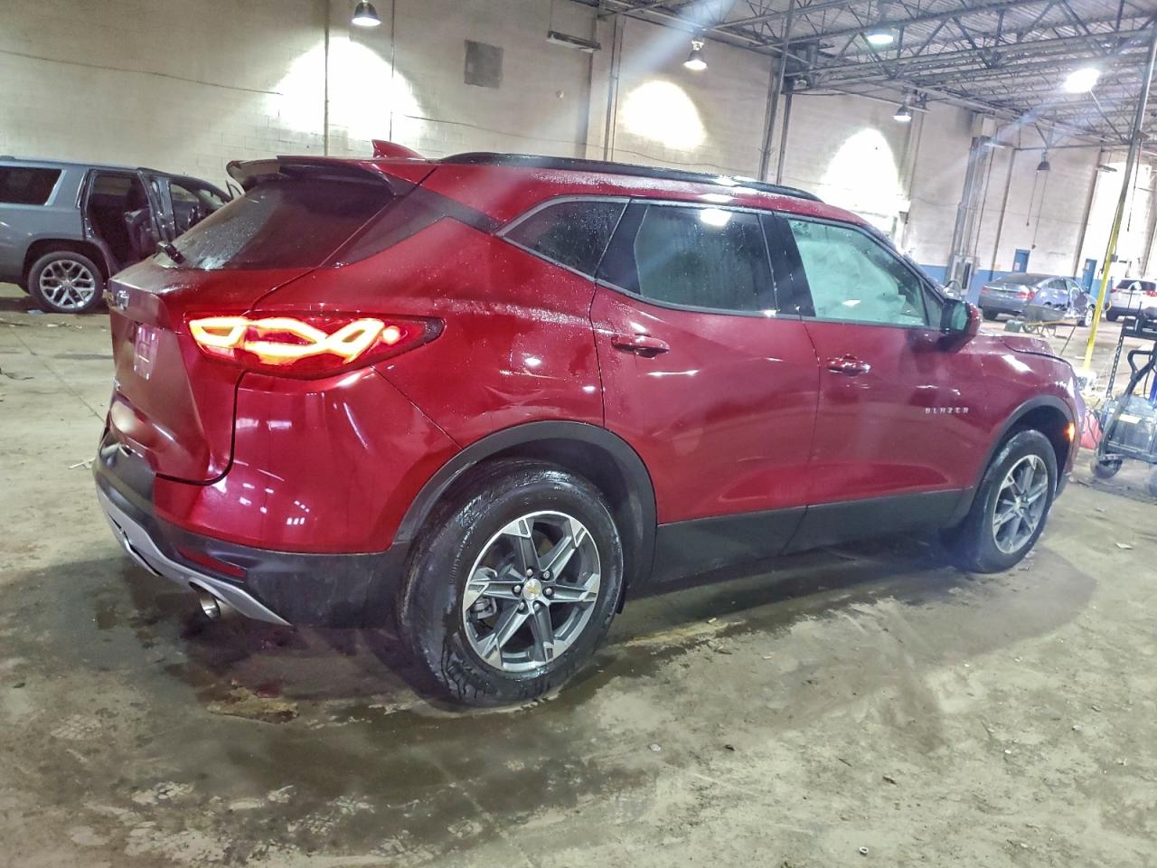 2025 CHEVROLET BLAZER 2LT photo 3