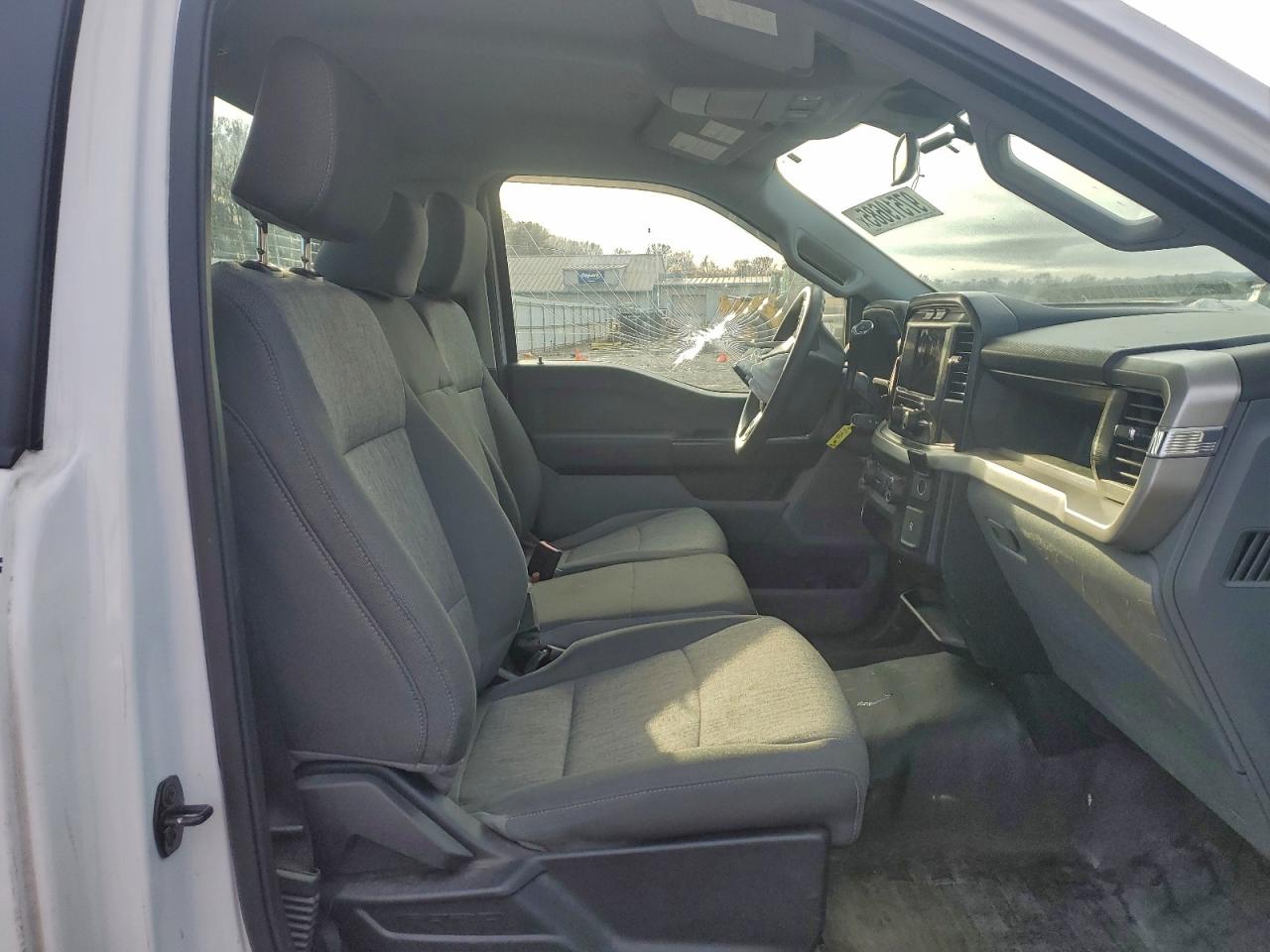 2022 FORD F150 photo 10