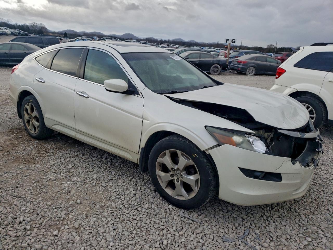 2012 HONDA CROSSTOUR EXL photo 4