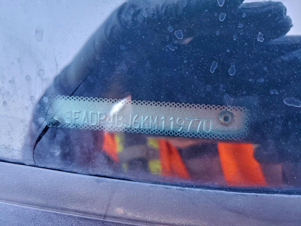 2019 FORD FIESTA SE photo 12