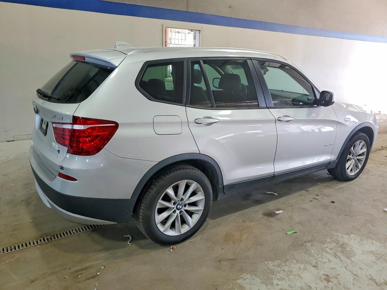 2013 BMW X3 XDRIVE28I photo 3