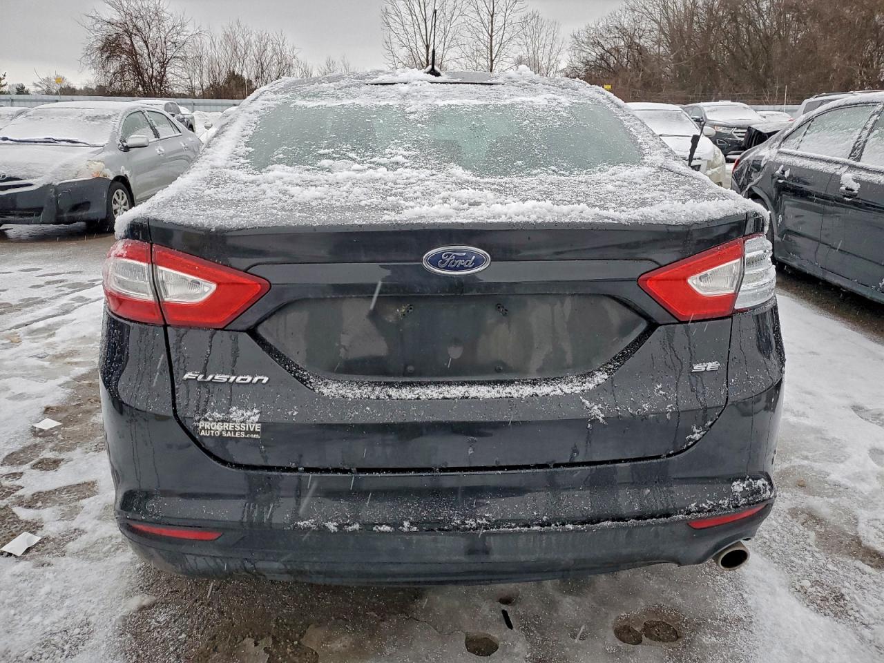 2013 FORD FUSION SE photo 6