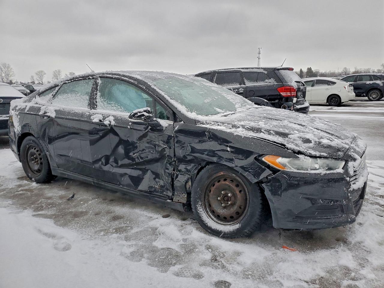 2013 FORD FUSION SE photo 4