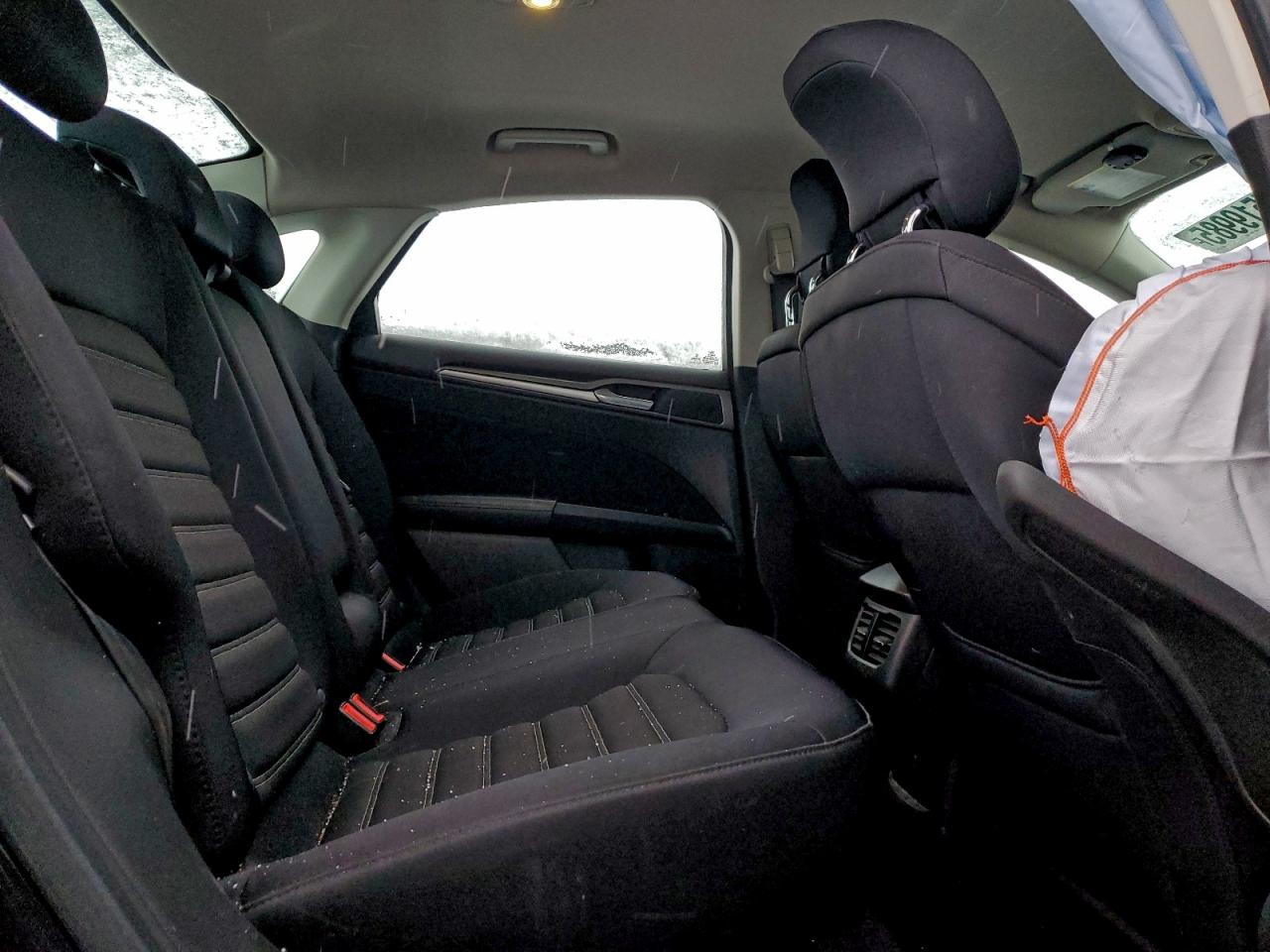 2013 FORD FUSION SE photo 10