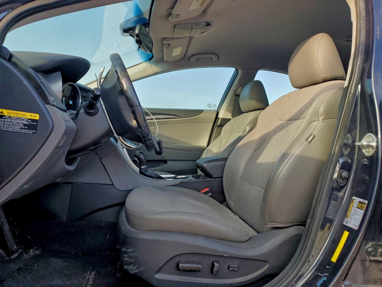 2014 HYUNDAI SONATA SE photo 7
