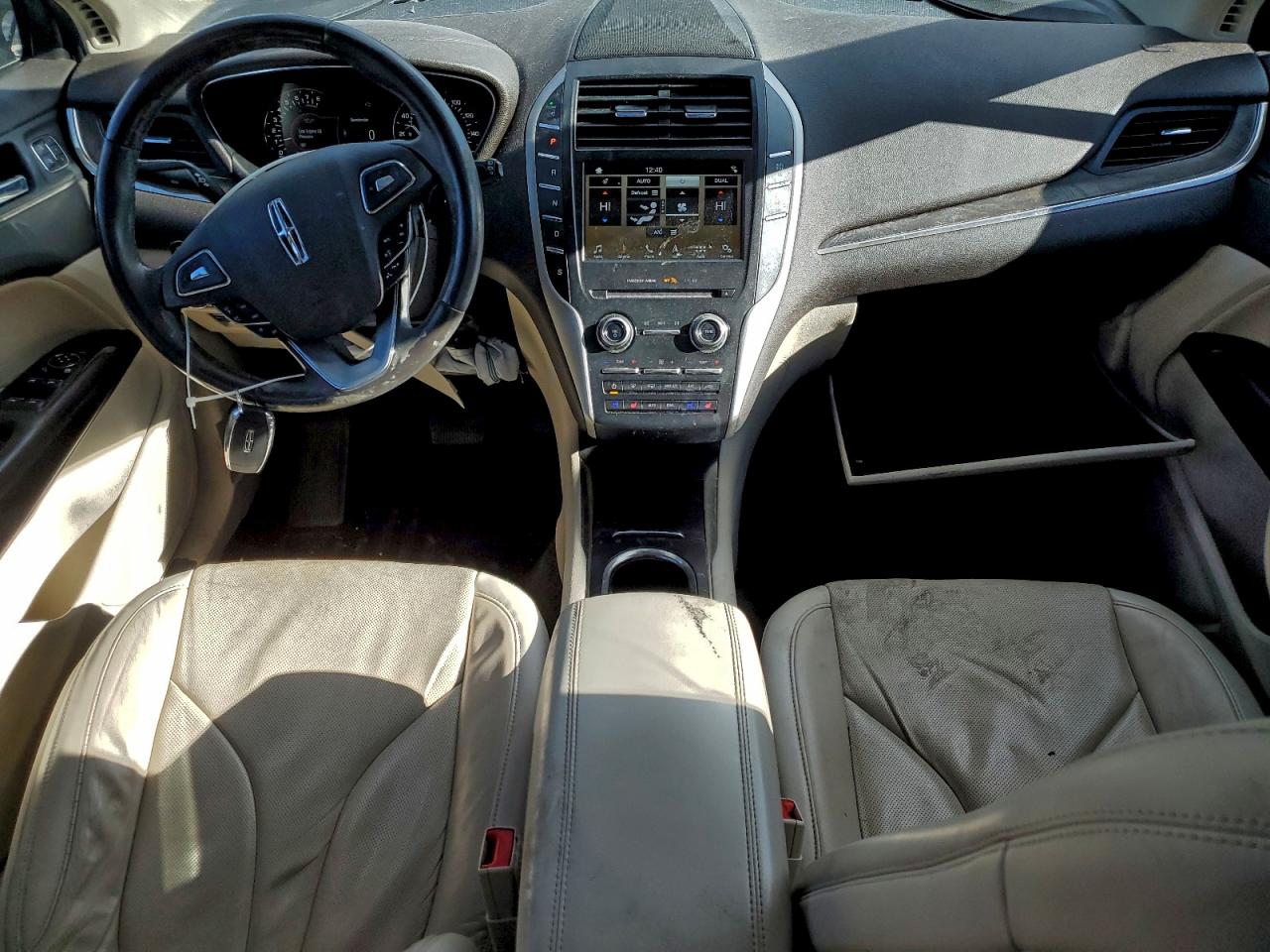 2017 LINCOLN MKC RESERVE photo 8