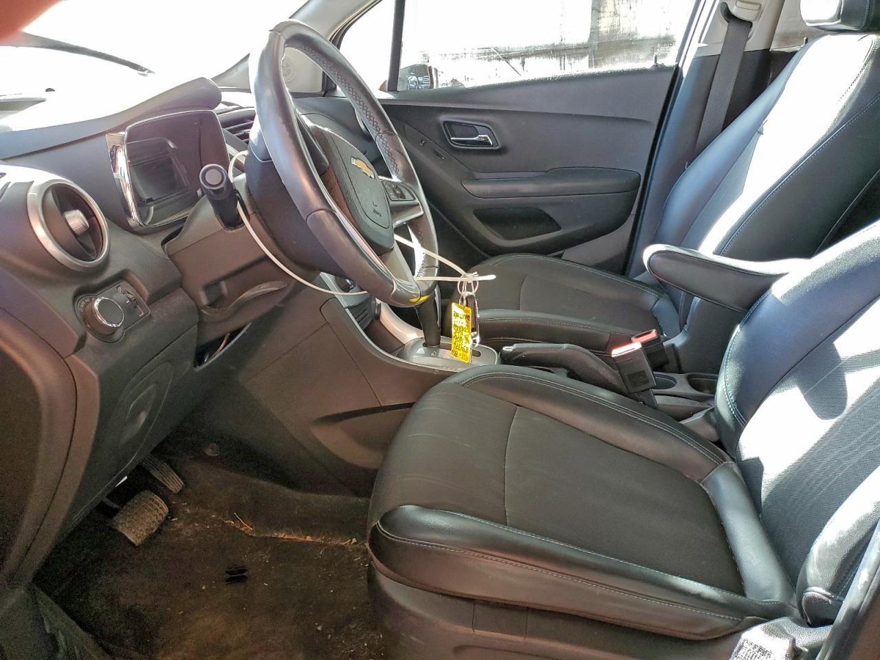 2015 CHEVROLET TRAX 1LT photo 7
