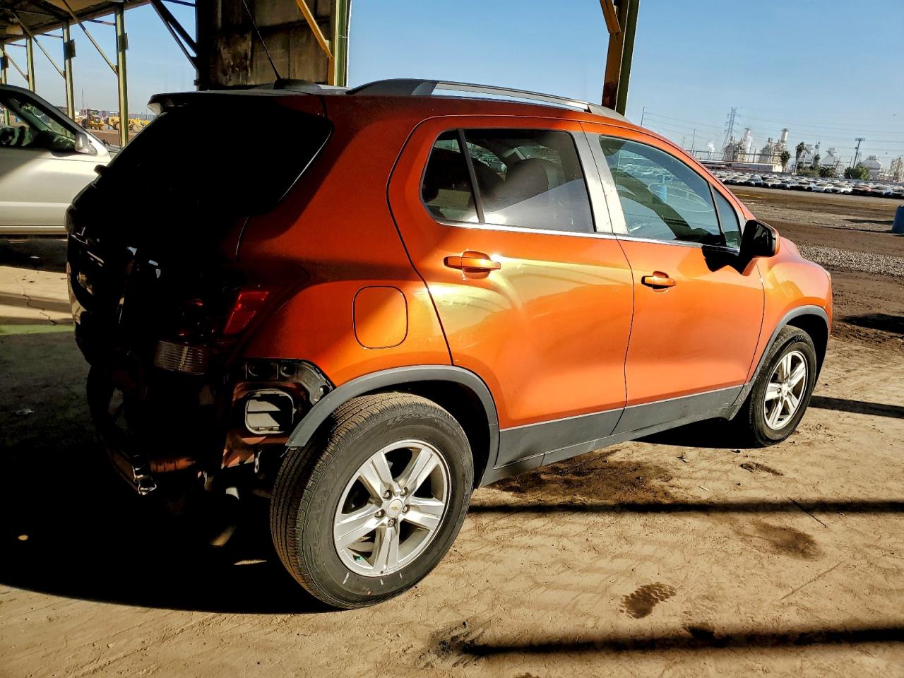 2015 CHEVROLET TRAX 1LT photo 3