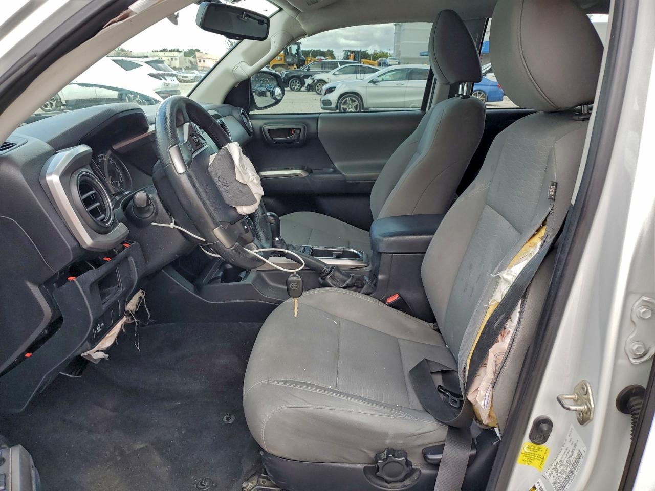 2017 TOYOTA TACOMA DOUBLE CAB photo 7