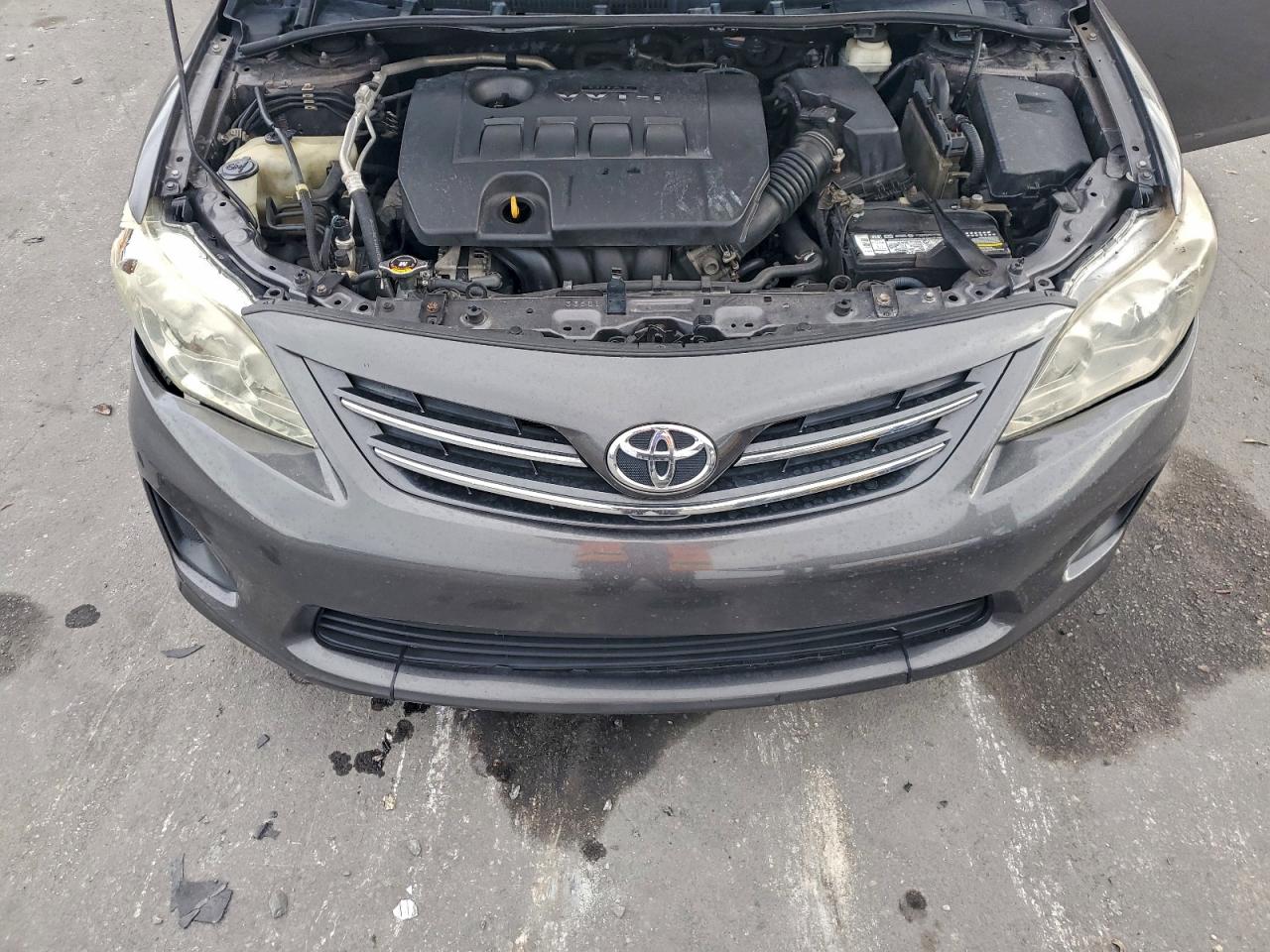 2013 TOYOTA COROLLA BASE photo 11