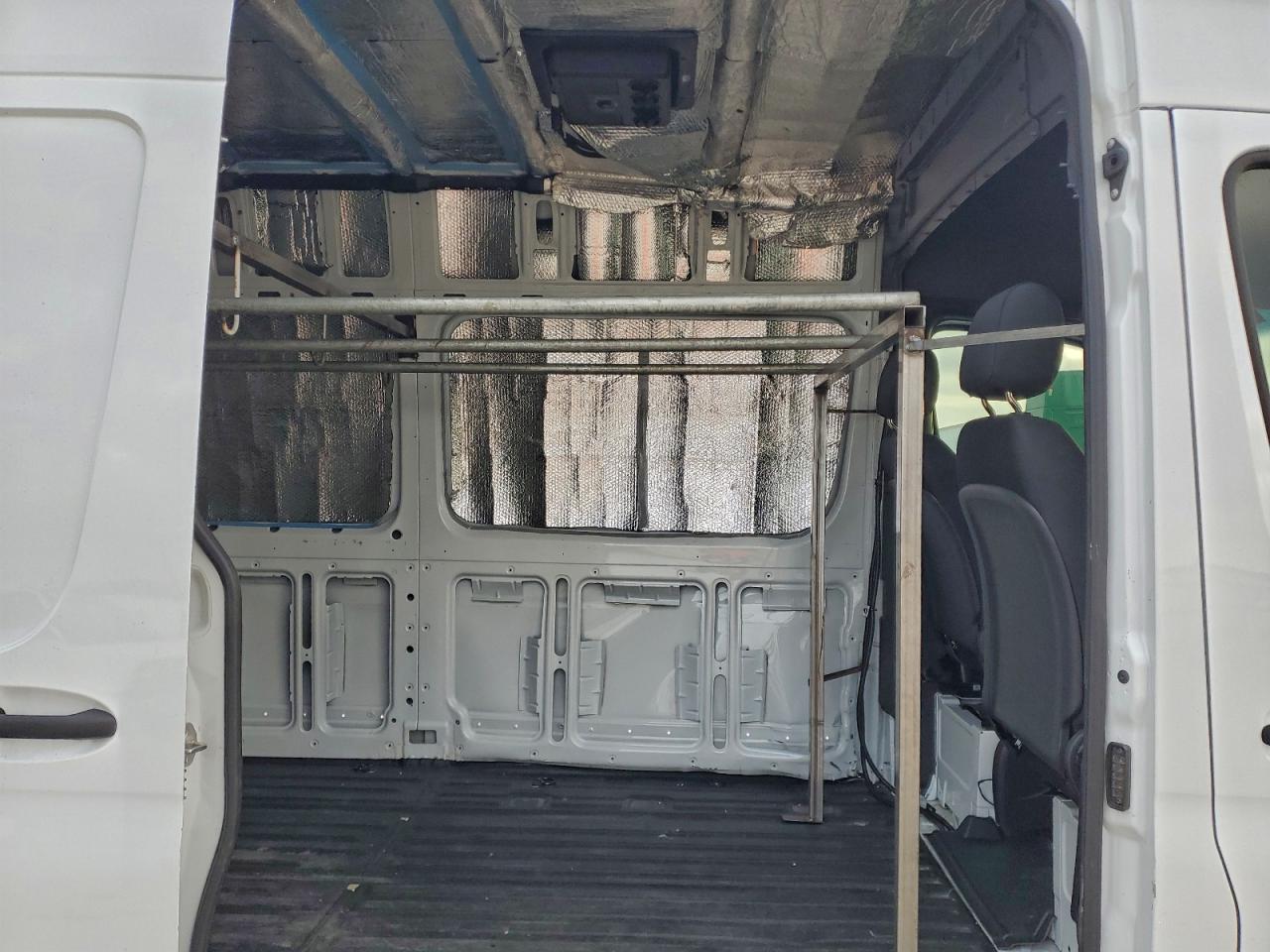 2023 MERCEDES BENZ SPRINTER 2500 DELIVERY VAN photo 11