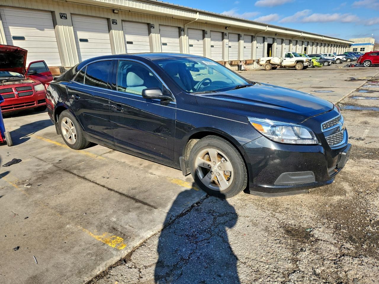 2013 CHEVROLET MALIBU photo 4