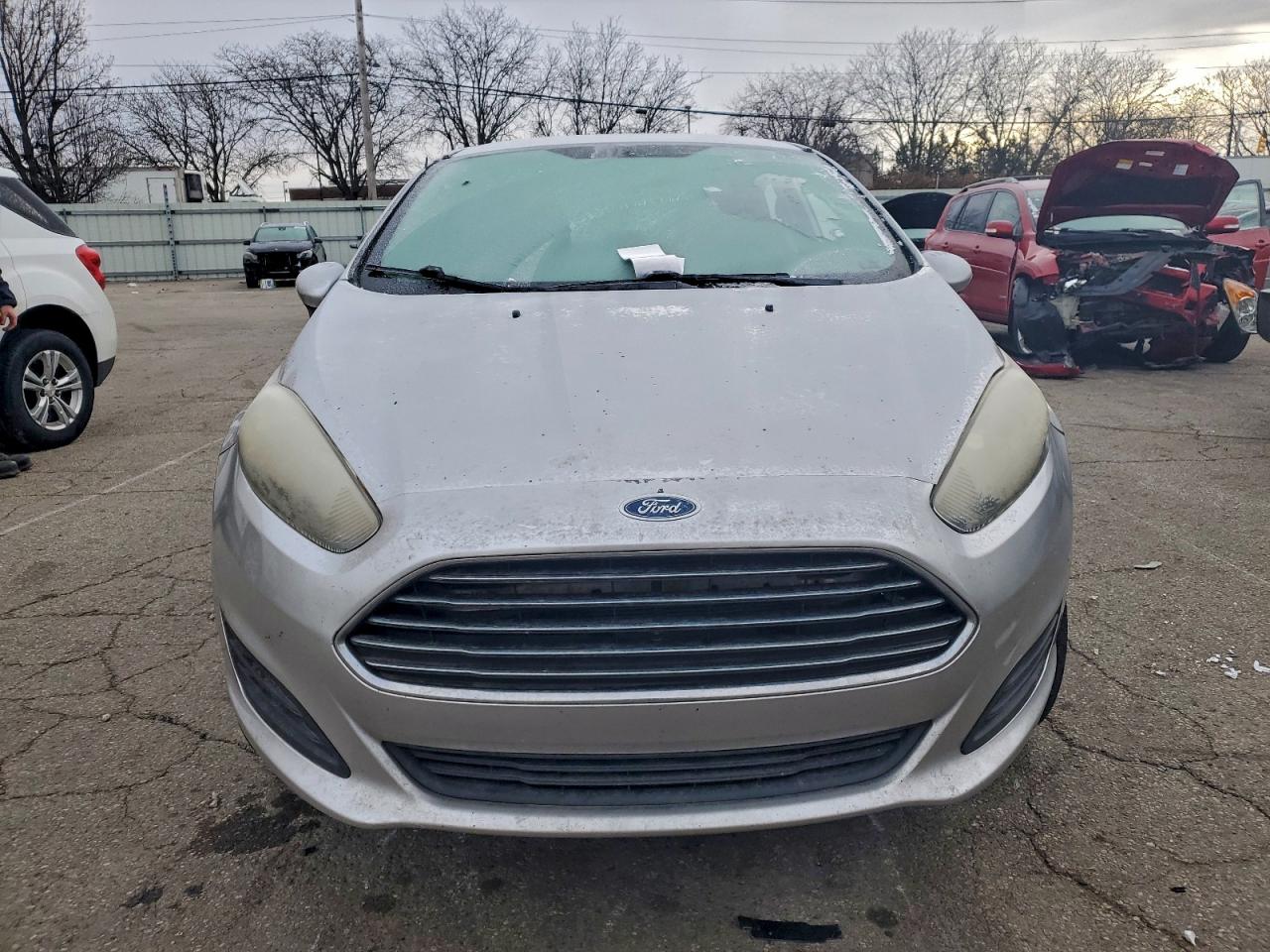 2015 FORD FIESTA SE photo 5
