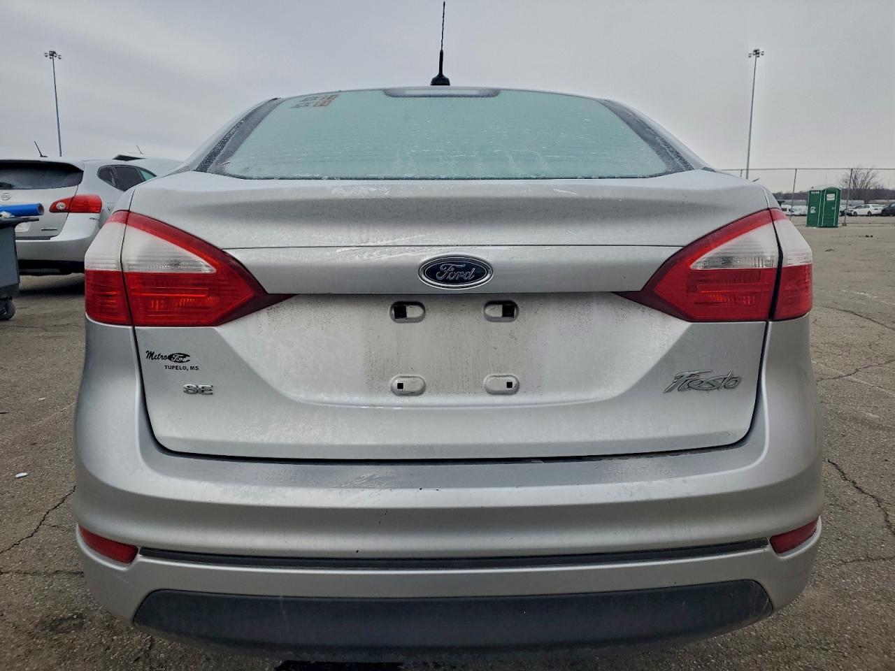 2015 FORD FIESTA SE photo 6