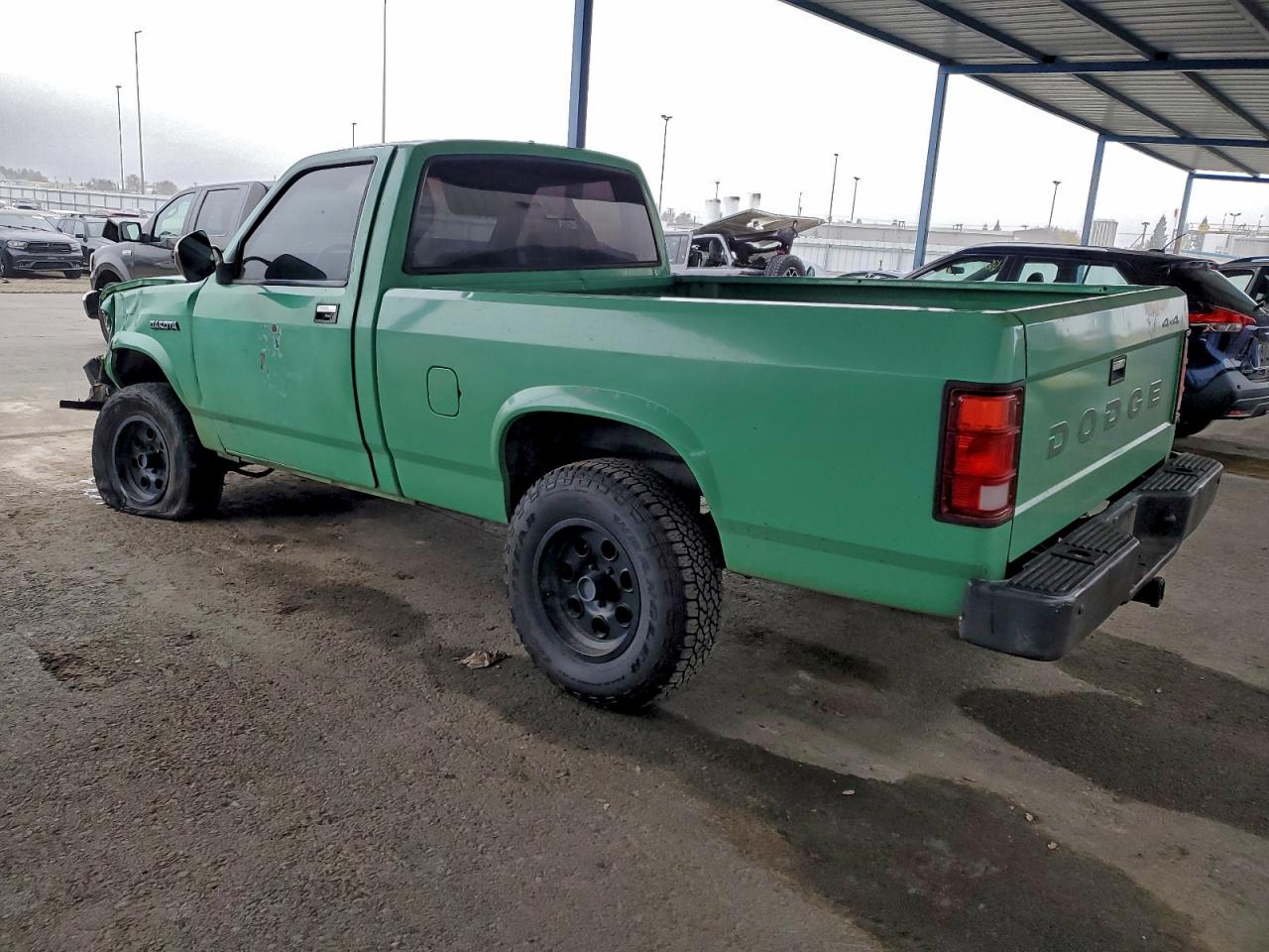 1990 DODGE DAKOTA photo 2
