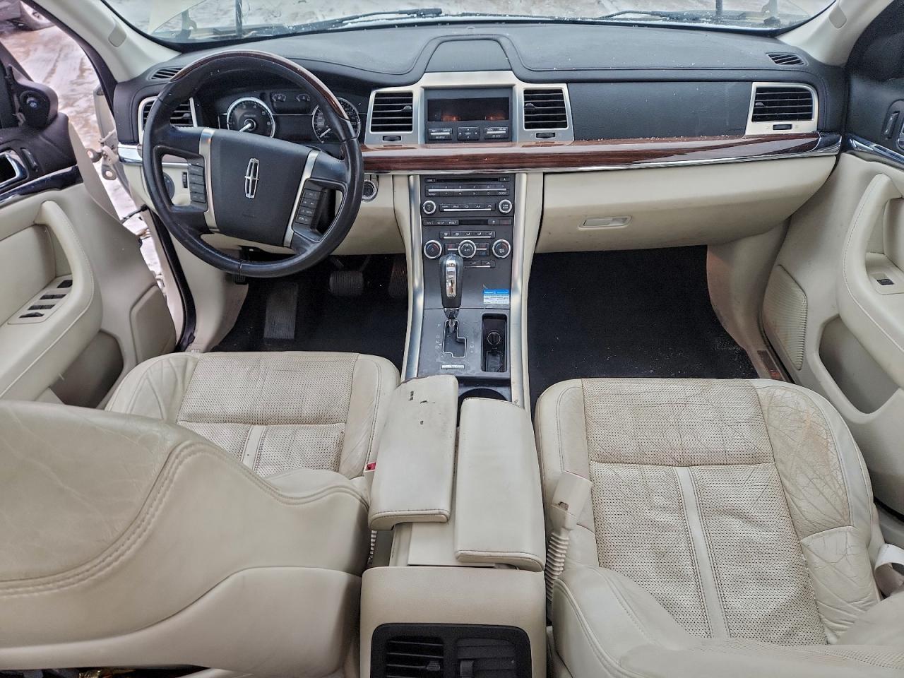 2009 LINCOLN MKS photo 8