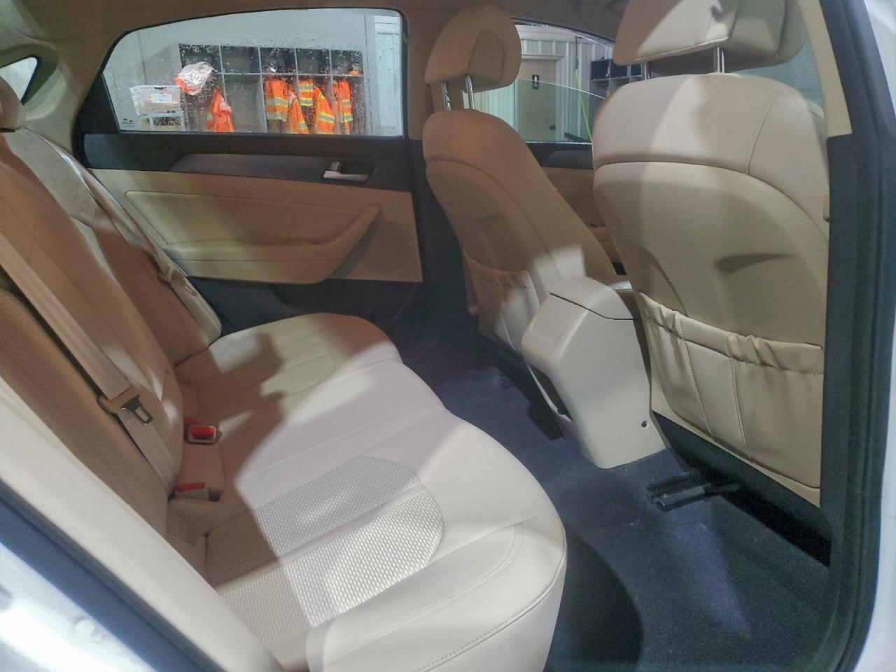2016 HYUNDAI SONATA SPORT photo 10
