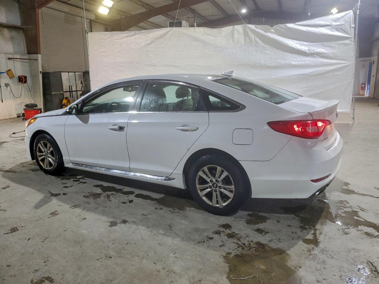 2016 HYUNDAI SONATA SPORT photo 2