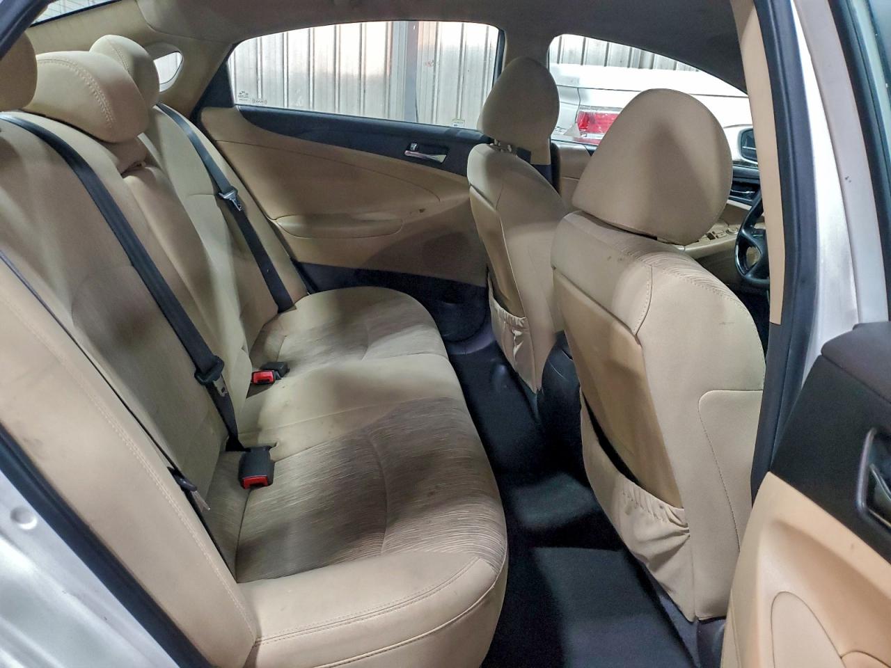 2012 HYUNDAI SONATA GLS photo 10