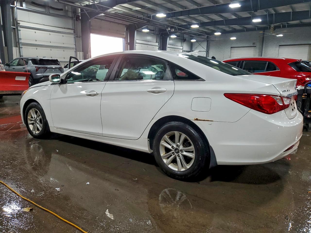 2012 HYUNDAI SONATA GLS photo 2
