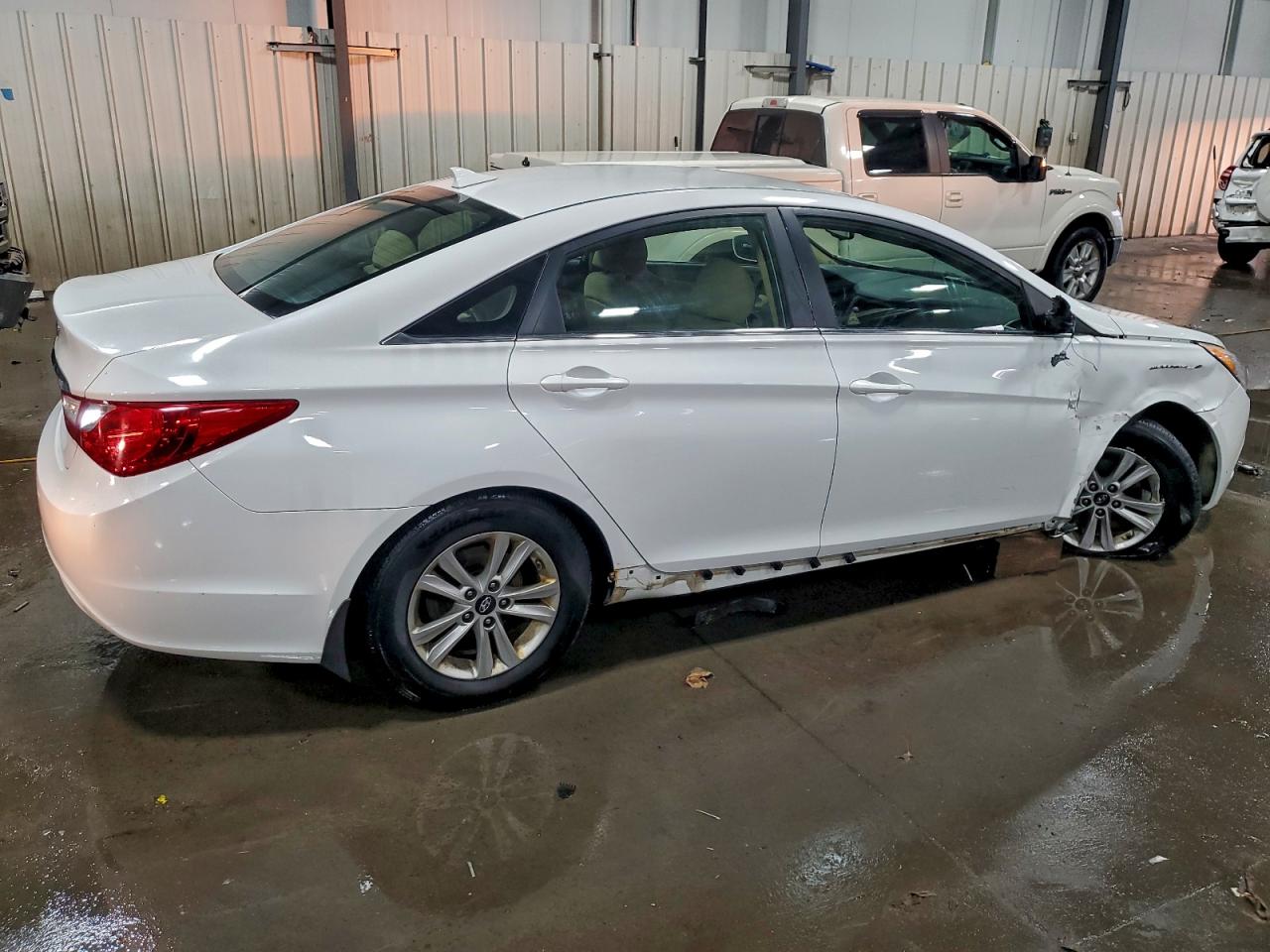 2012 HYUNDAI SONATA GLS photo 3