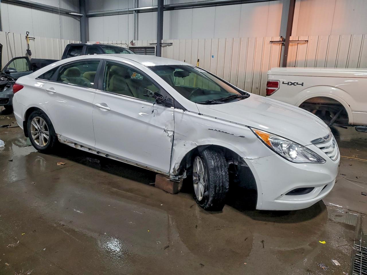 2012 HYUNDAI SONATA GLS photo 4