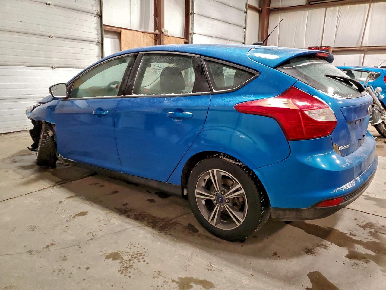 2014 FORD FOCUS SE photo 2