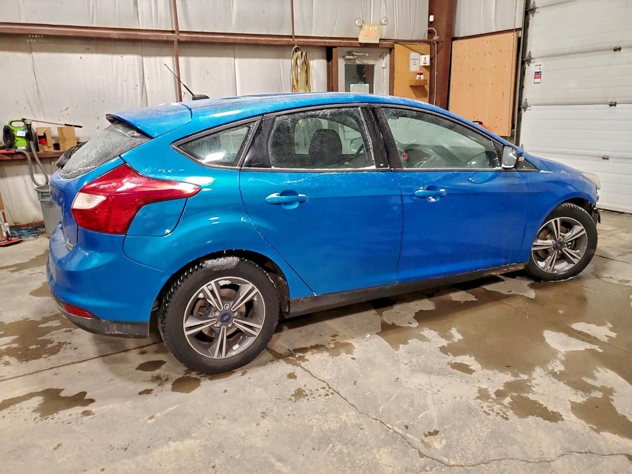 2014 FORD FOCUS SE photo 3