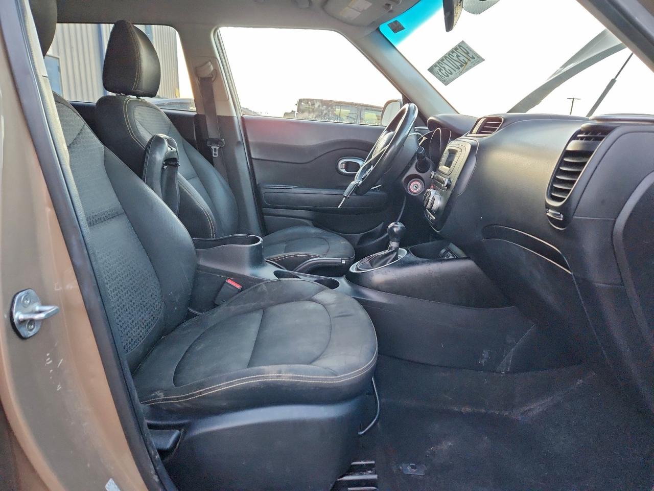 2015 KIA SOUL + photo 7