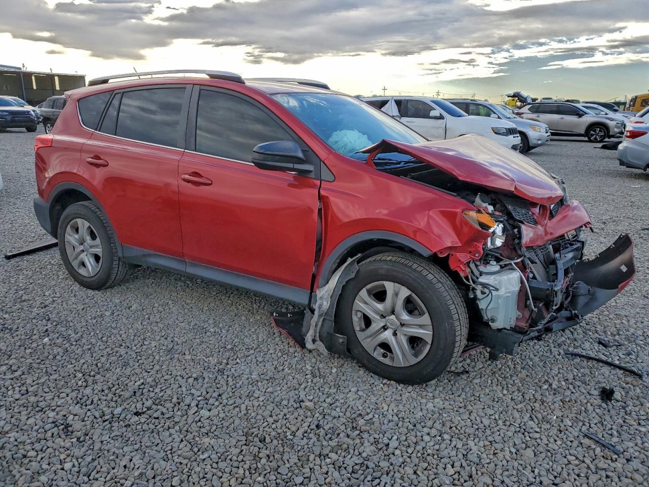 2015 TOYOTA RAV4 LE photo 4