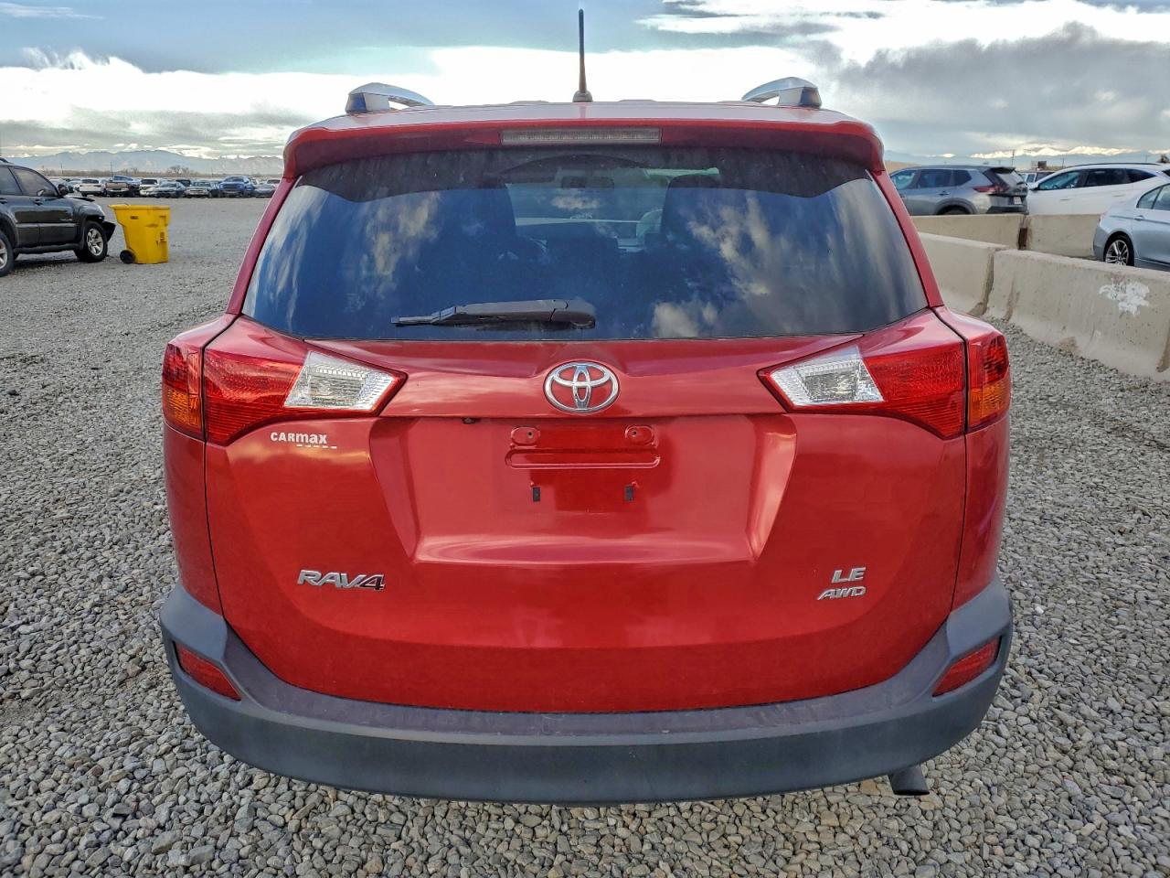 2015 TOYOTA RAV4 LE photo 6