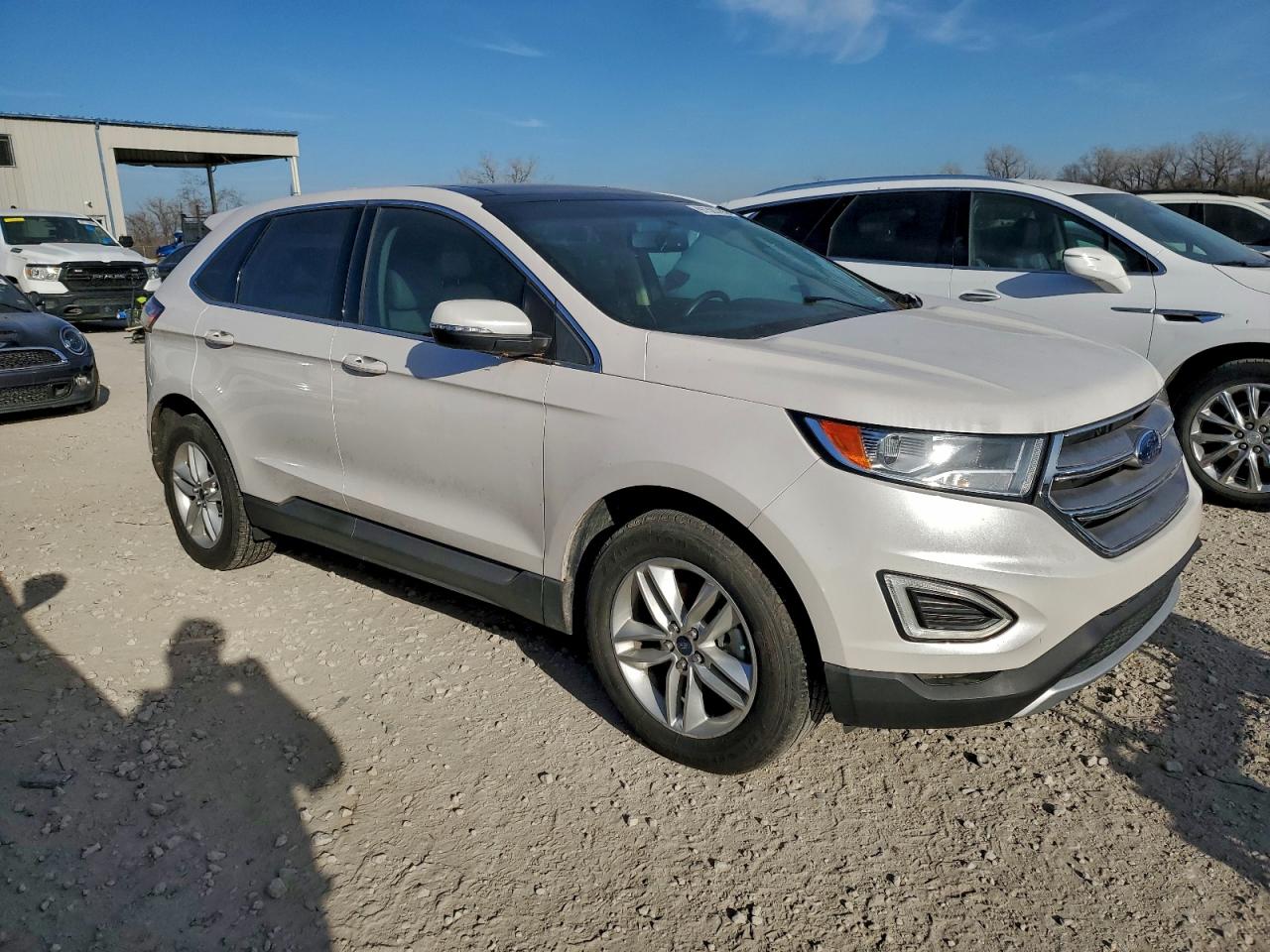 2016 FORD EDGE SEL photo 4
