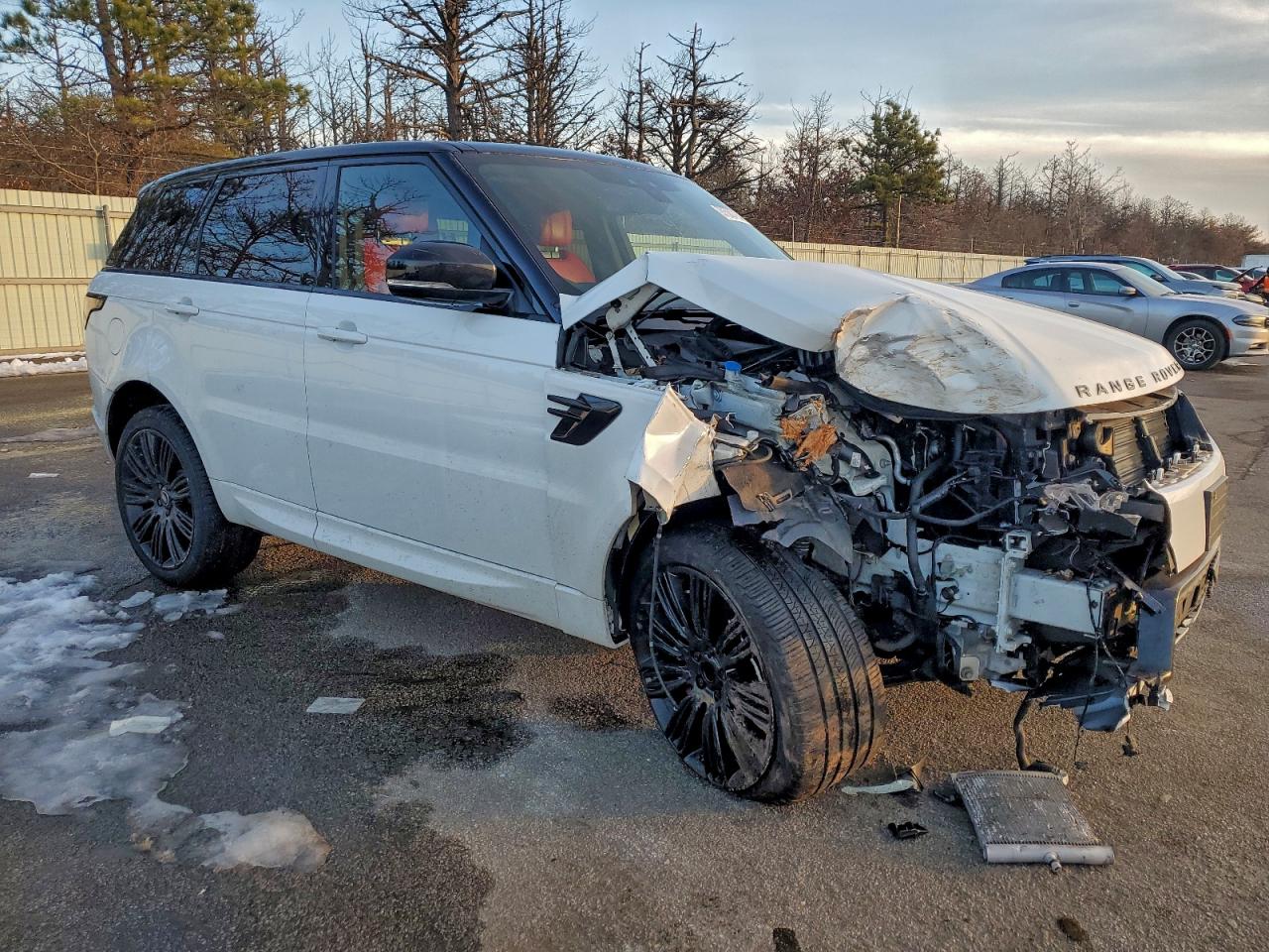 2020 LAND ROVER RANGE ROVER SPORT P525 HSE photo 4