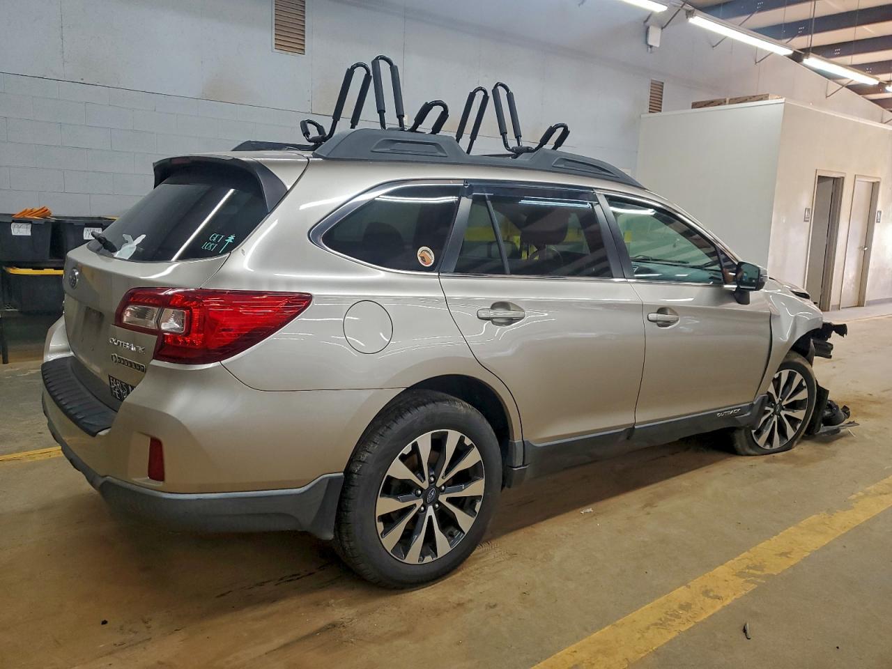 2015 SUBARU OUTBACK 2.5I LIMITED photo 3