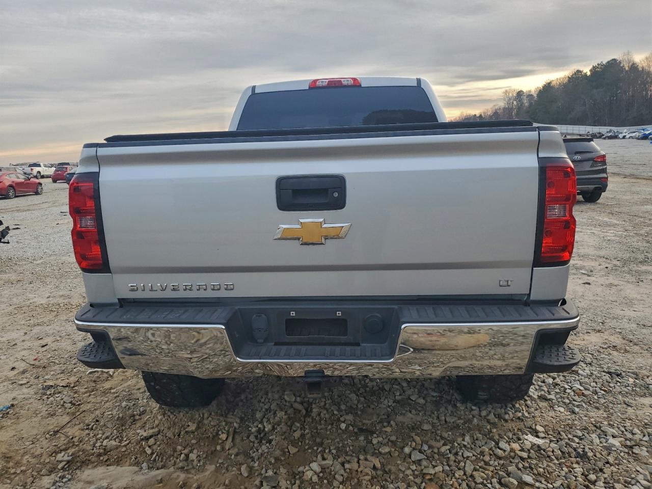 2015 CHEVROLET SILVERADO K1500 LT photo 6