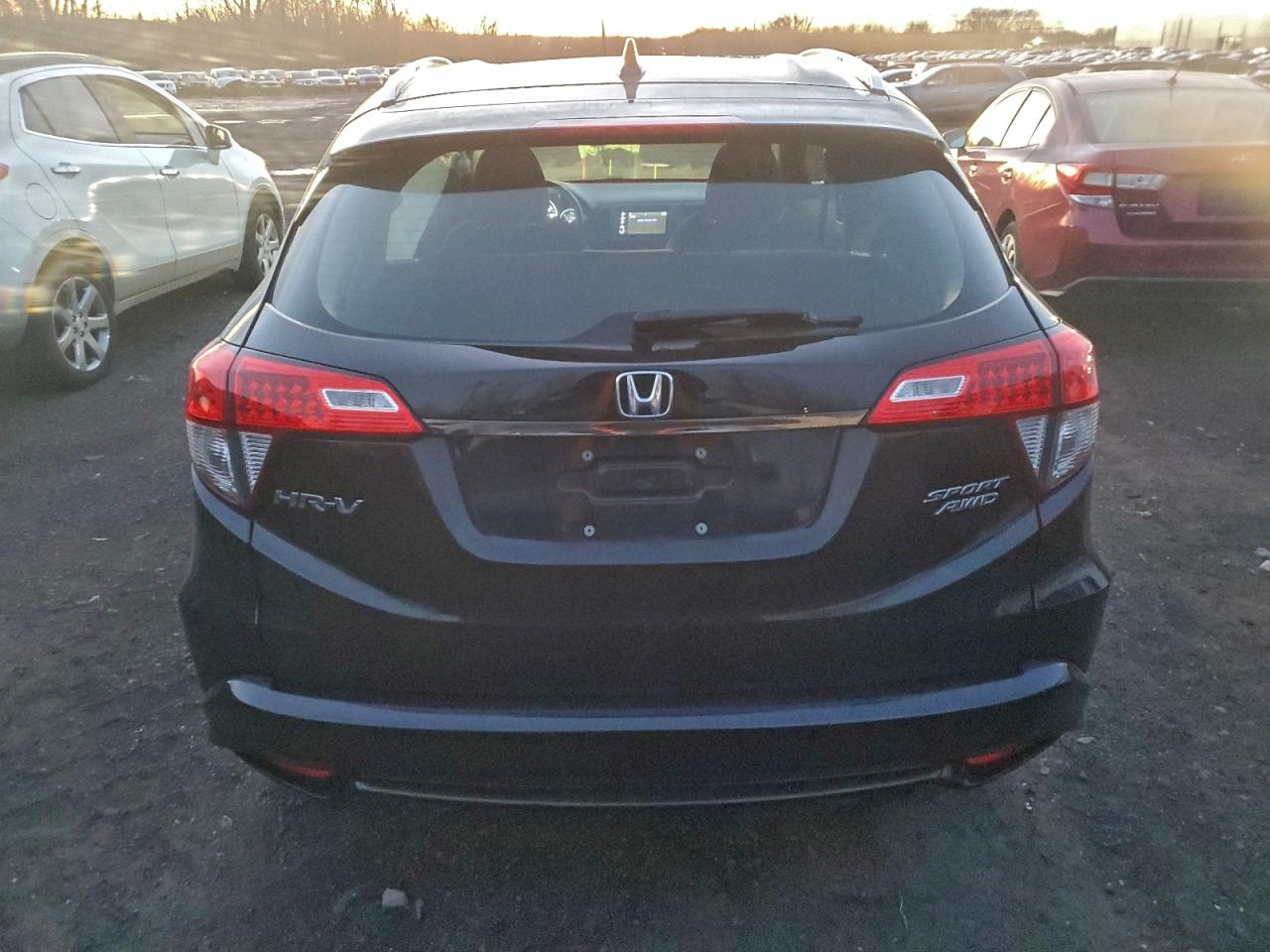 2019 HONDA HR-V SPORT photo 16