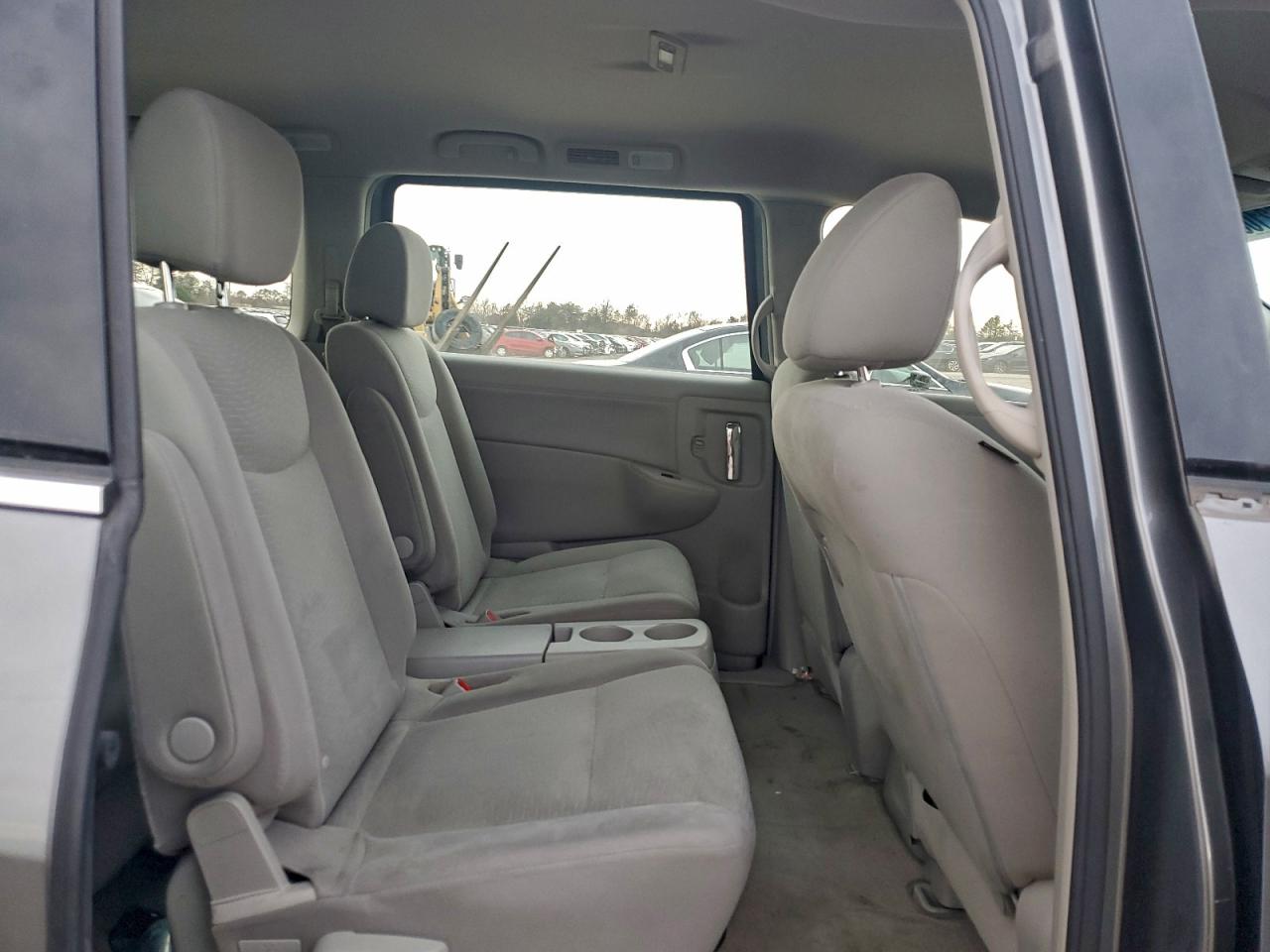 2015 NISSAN QUEST S photo 31
