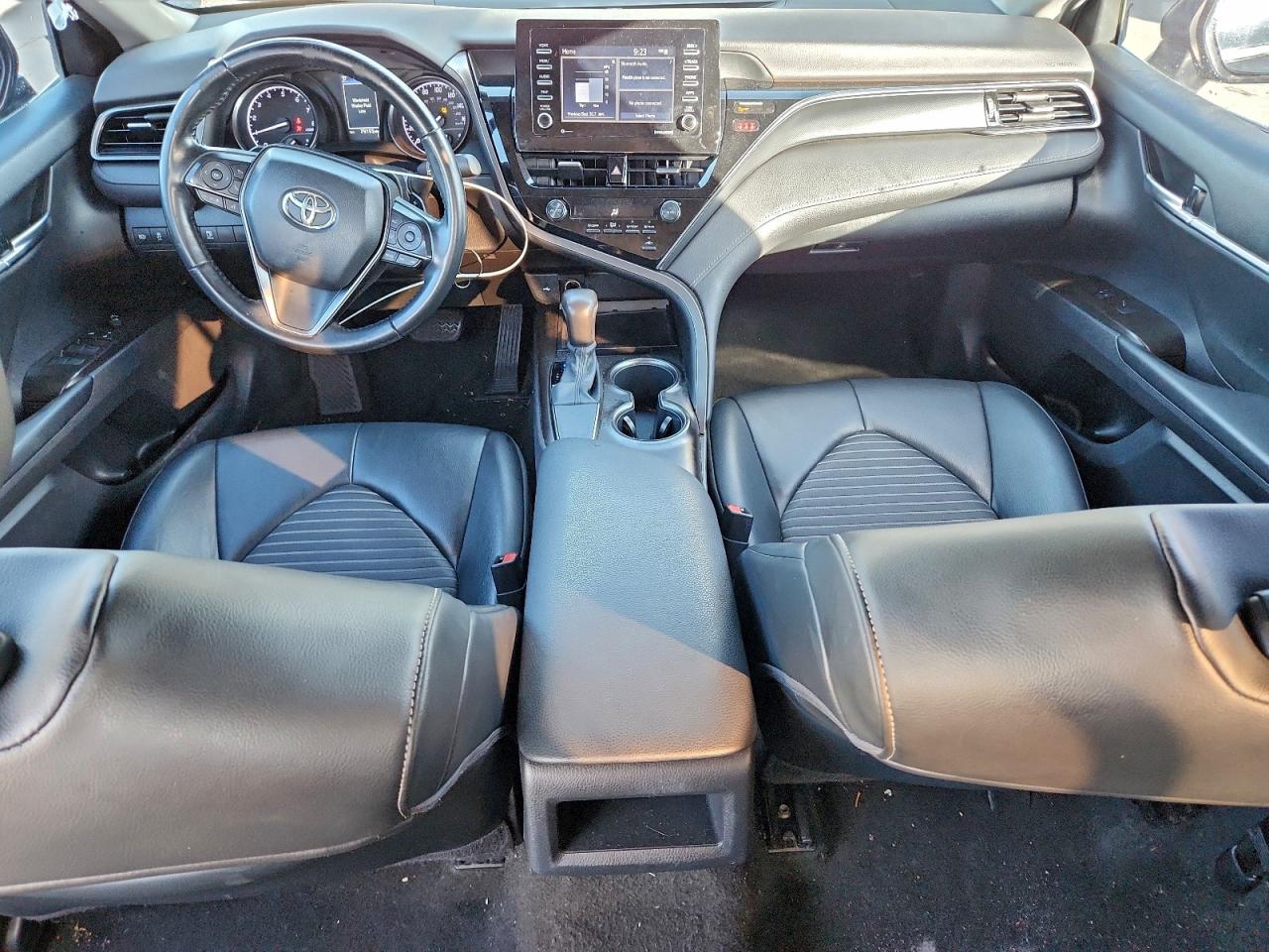 2021 TOYOTA CAMRY photo 8