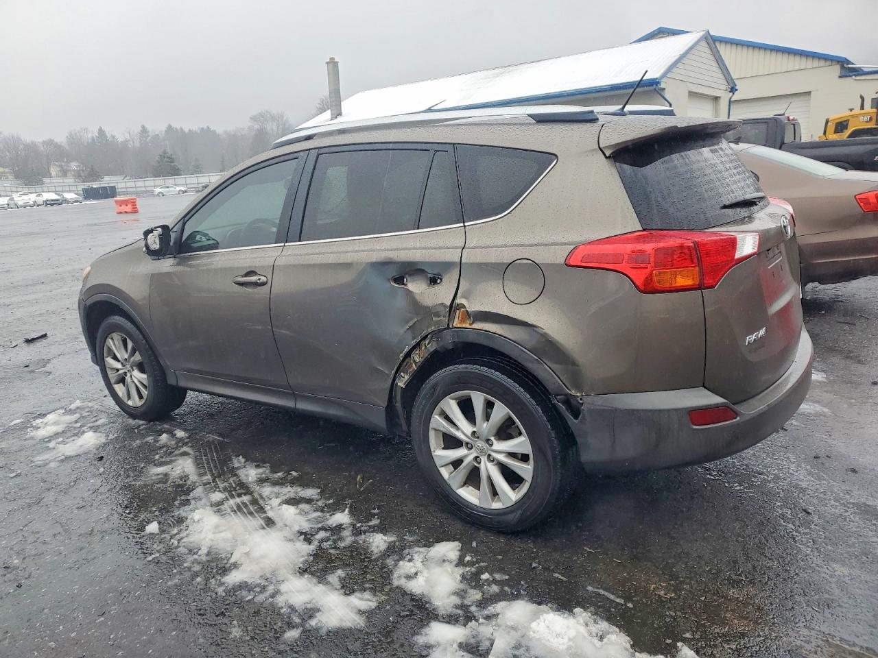2013 TOYOTA RAV4 LIMITED photo 2