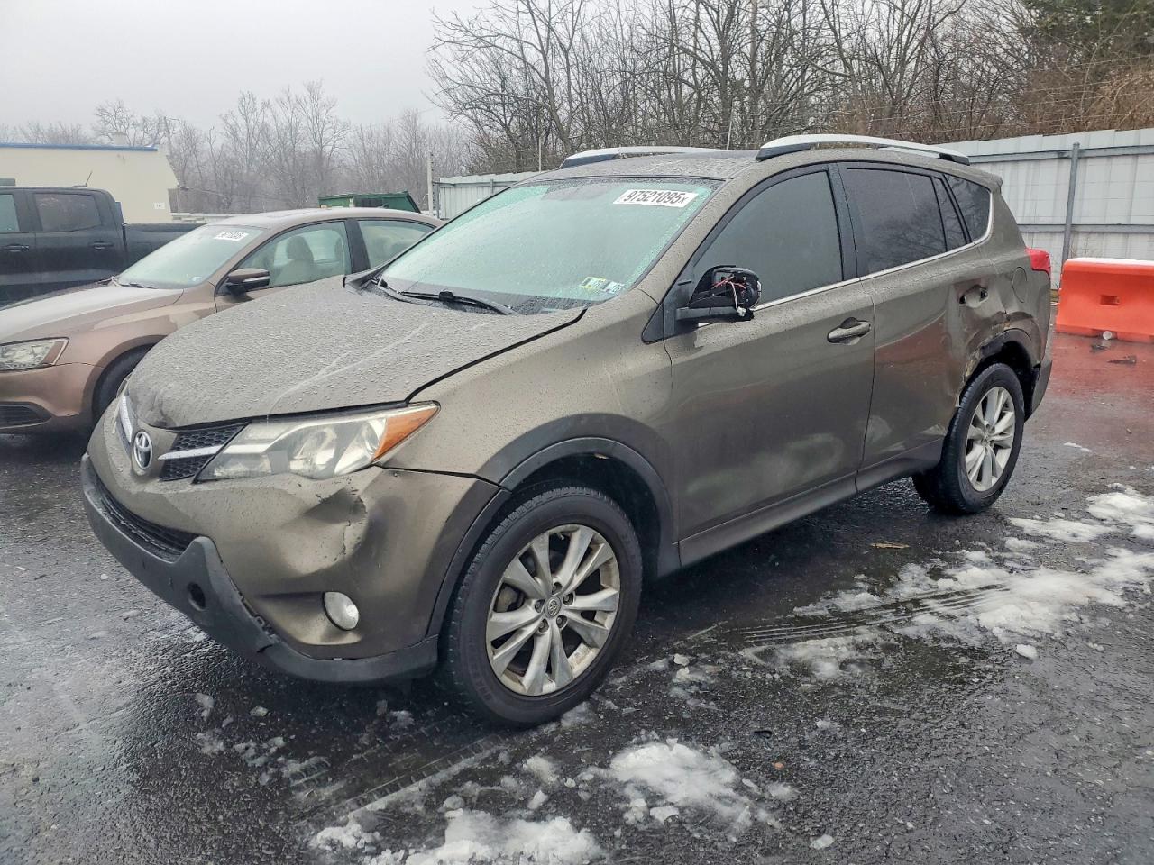 2013 TOYOTA RAV4
