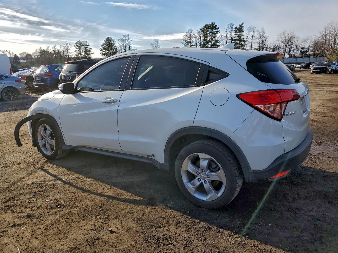2016 HONDA HR-V EX photo 2