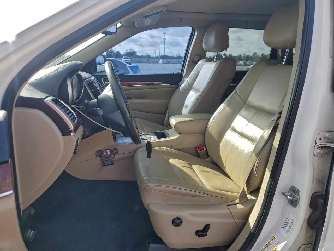 2012 JEEP GRAND CHEROKEE LIMITED photo 7