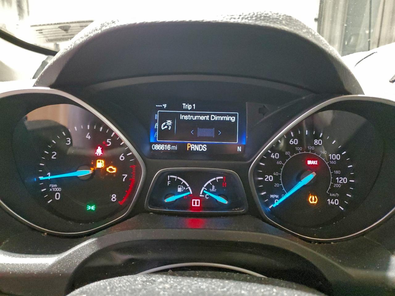 2017 FORD ESCAPE SE photo 9