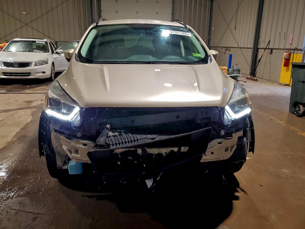 2017 FORD ESCAPE SE photo 5