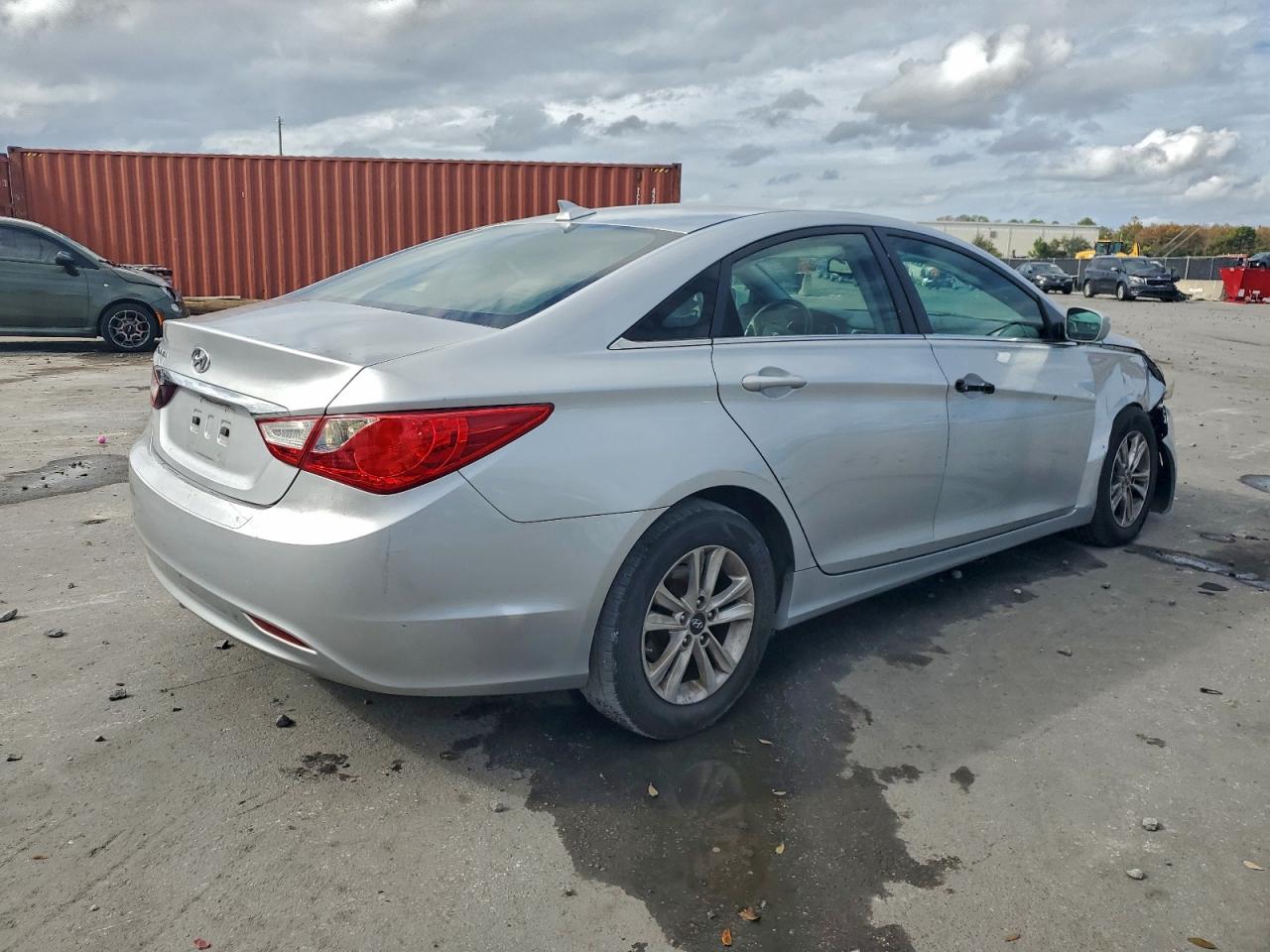 2013 HYUNDAI SONATA GLS photo 3