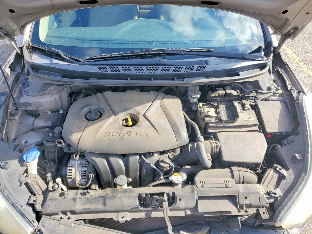 2016 HYUNDAI ELANTRA SE photo 11